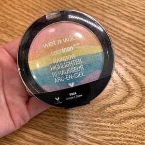 Wet n wild unicorn eyeshadow highlighter